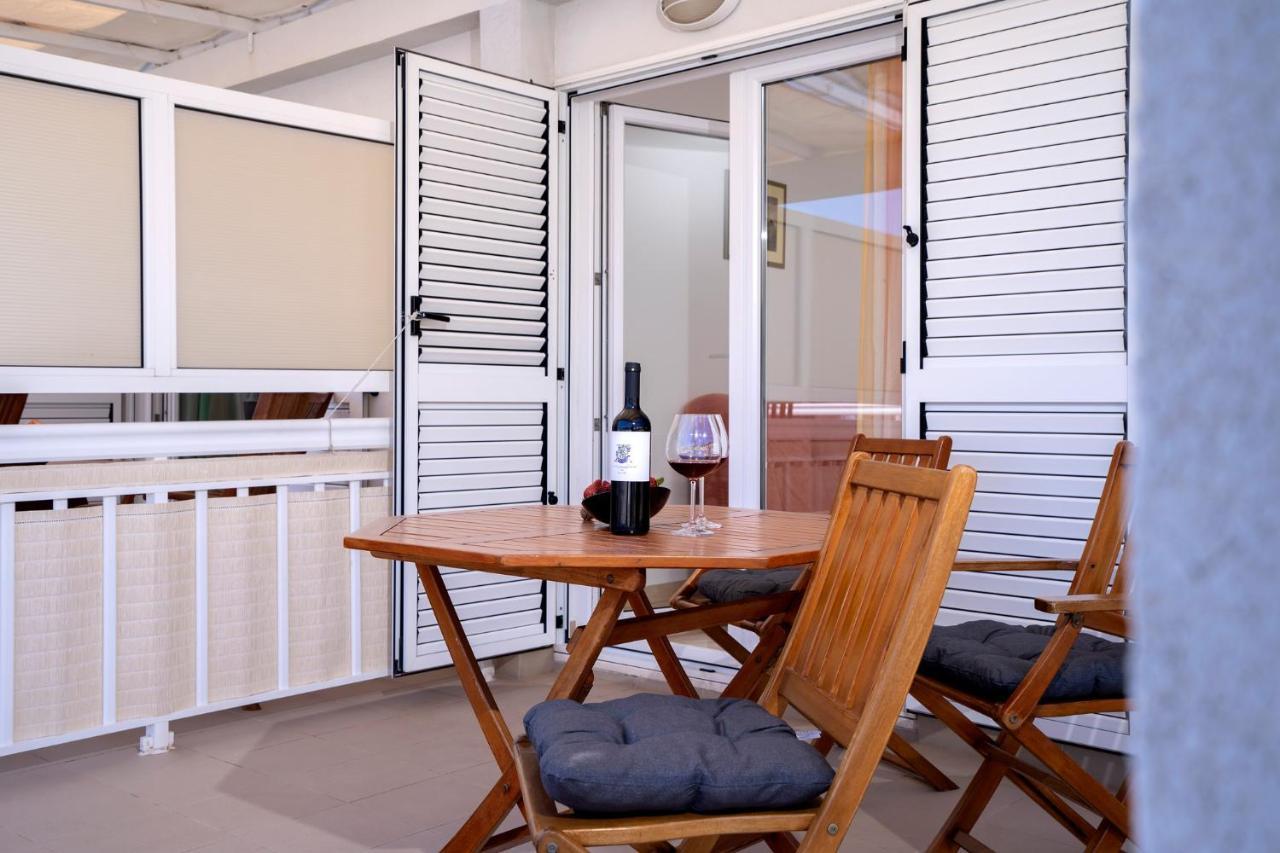 Longin - Zf Hvar Apartamento