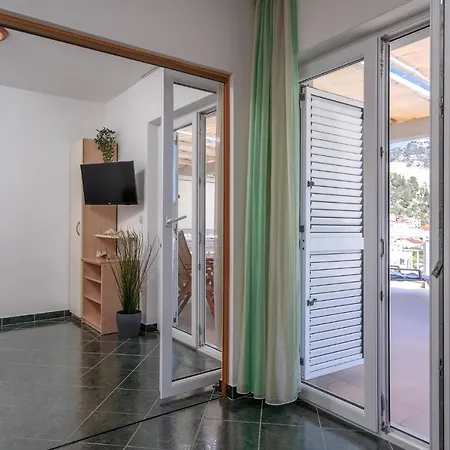 Longin Apartments - Zf Hvar Hvar Town Exterior photo